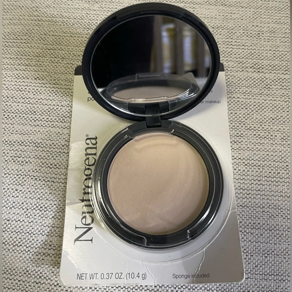 Neutrogena Shine Control Powder in Invisible 10